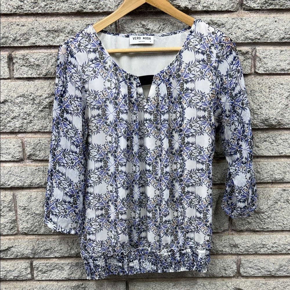 Vero Moda White and Blue Patterned Blouse with 3/4 Sleeves
